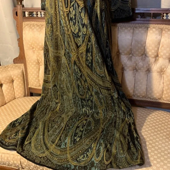 Peruvian Connection Green and Gold Maxi Dress - Picture 5 of 16